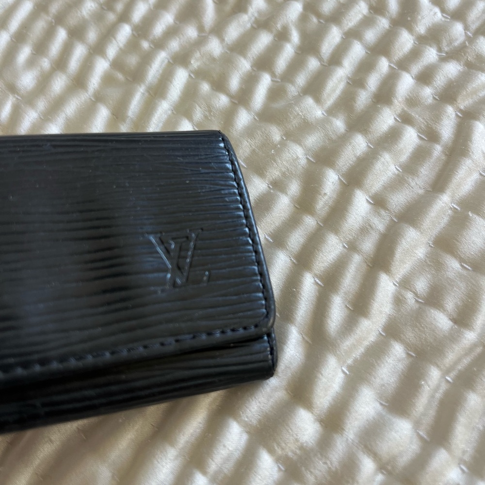 Louis Vuitton Epi key holder - Picture 2 of 10